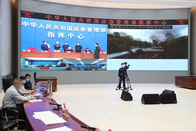 T179次旅客列车在湖南郴州境内脱线.jpg